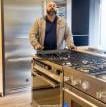 Dia dos Pais com mais sabor: conheça o Fogão Lofra New Maxima apresentado por Gabriel Garbin