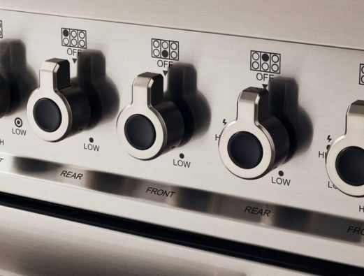 Bot&otilde;es e controle fog&atilde;o Bertazzoni 6 bocas